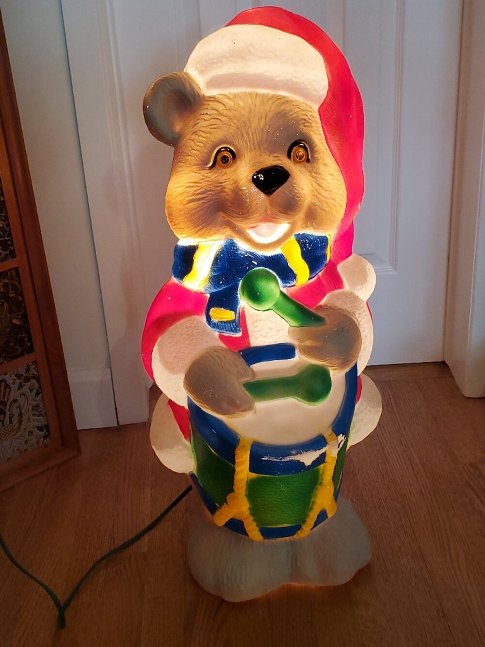 Vintage Drumming Brown Bear Blow Mold Lighted Drum Yard Decor TPI Plastics 30"